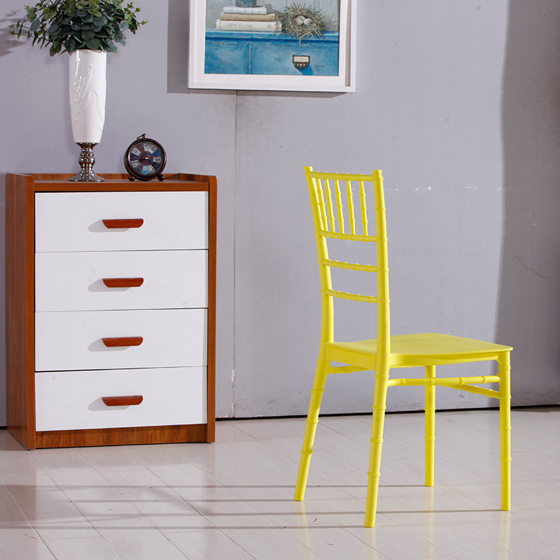 Silla Chiavari