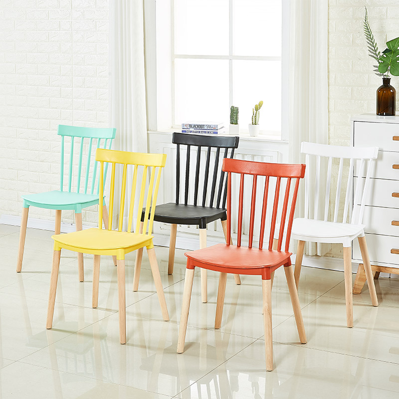 Sillas para bodas Muebles de comedor Silla Windsor de comedor de plástico moderno minimalista